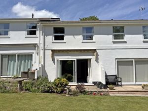 Photo 12- click for photo gallery